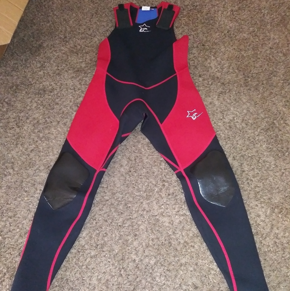 AWI wetsuit